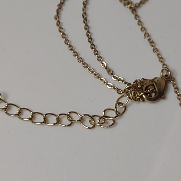 Clam Shell With Faux Pearl Pendant Necklace Adjustable 18 To 20 Inches Long - Picture 8 of 12